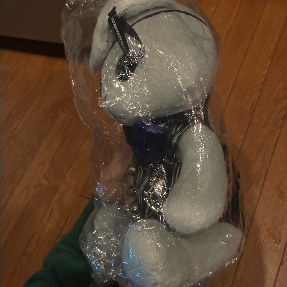 Funtom Bitter Rabbit Plush with Box - Picture 3 of 7